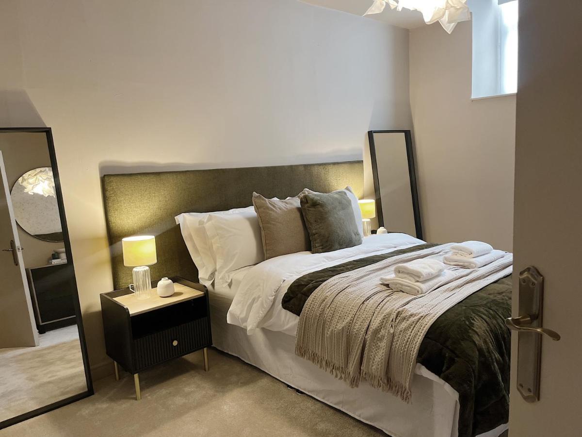 Todmorden Town Centre Apartment Экстерьер фото