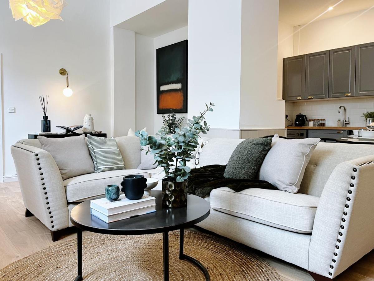 Todmorden Town Centre Apartment Экстерьер фото